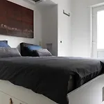 Modern Met Uniek Zeezicht Апартаменты