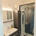 Modern Met Uniek Zeezicht Апартаменты *