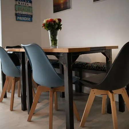 Apartment Modern Met Uniek Zeezicht *