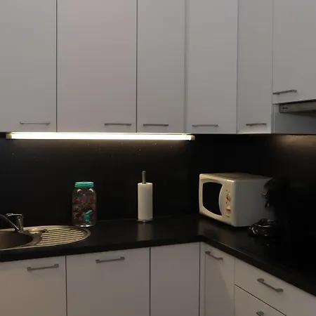 Apartment Modern Met Uniek Zeezicht