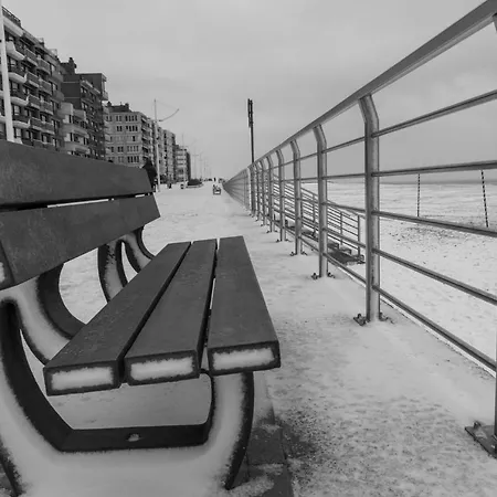 Modern Met Uniek Zeezicht Appartamento