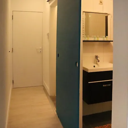 Apartment Modern Met Uniek Zeezicht
