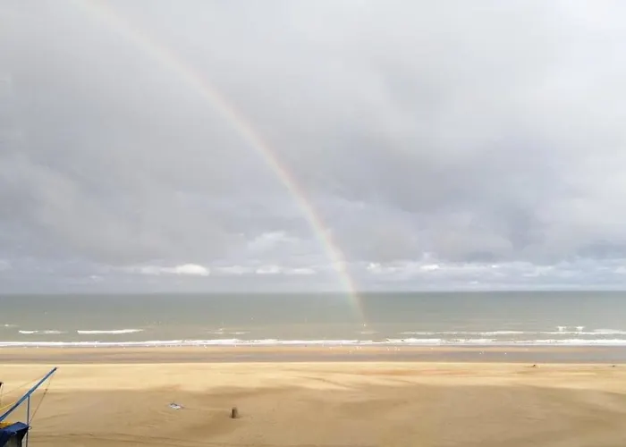 Appartement Modern Met Uniek Zeezicht